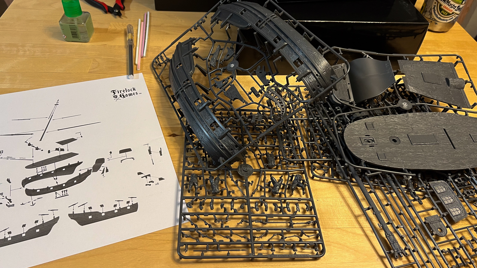 a photo of the sprues included with Blood & Plunder