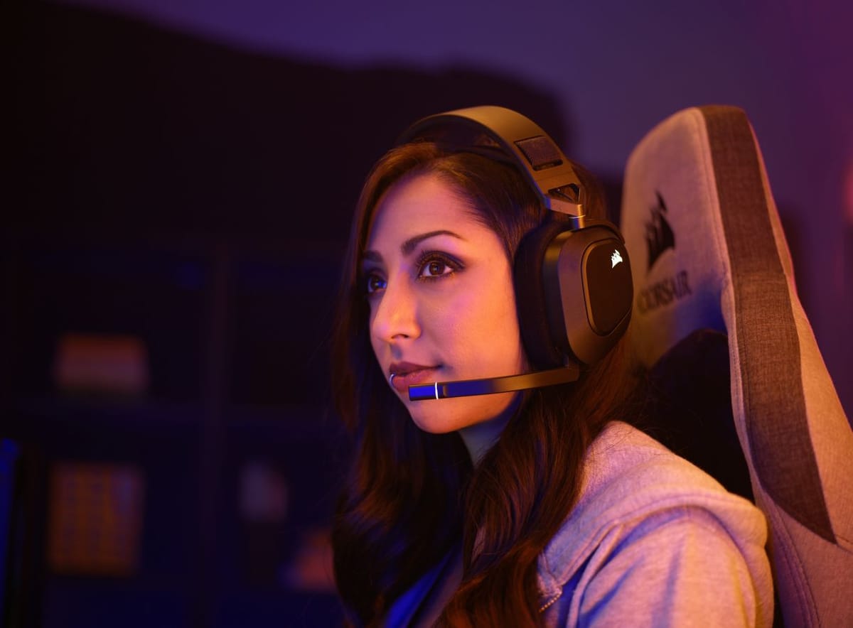 Sleek and tangle-free – CORSAIR HS80 wireless gaming headset out now