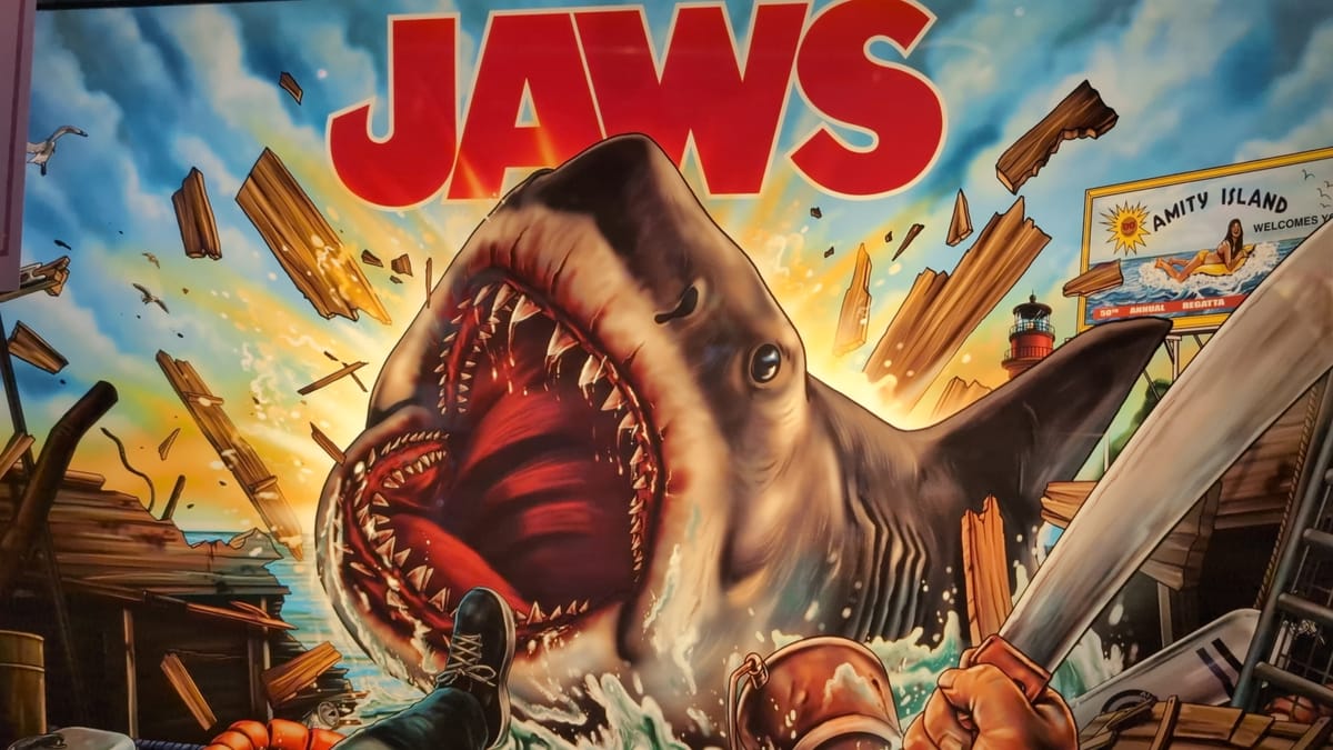 We dive deep with Stern Pinball’s JAWS