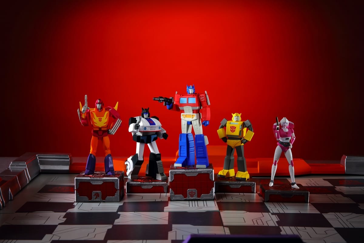 Transformers Chess, a new creation from Hero Collector, announces their Kickstarter campaign