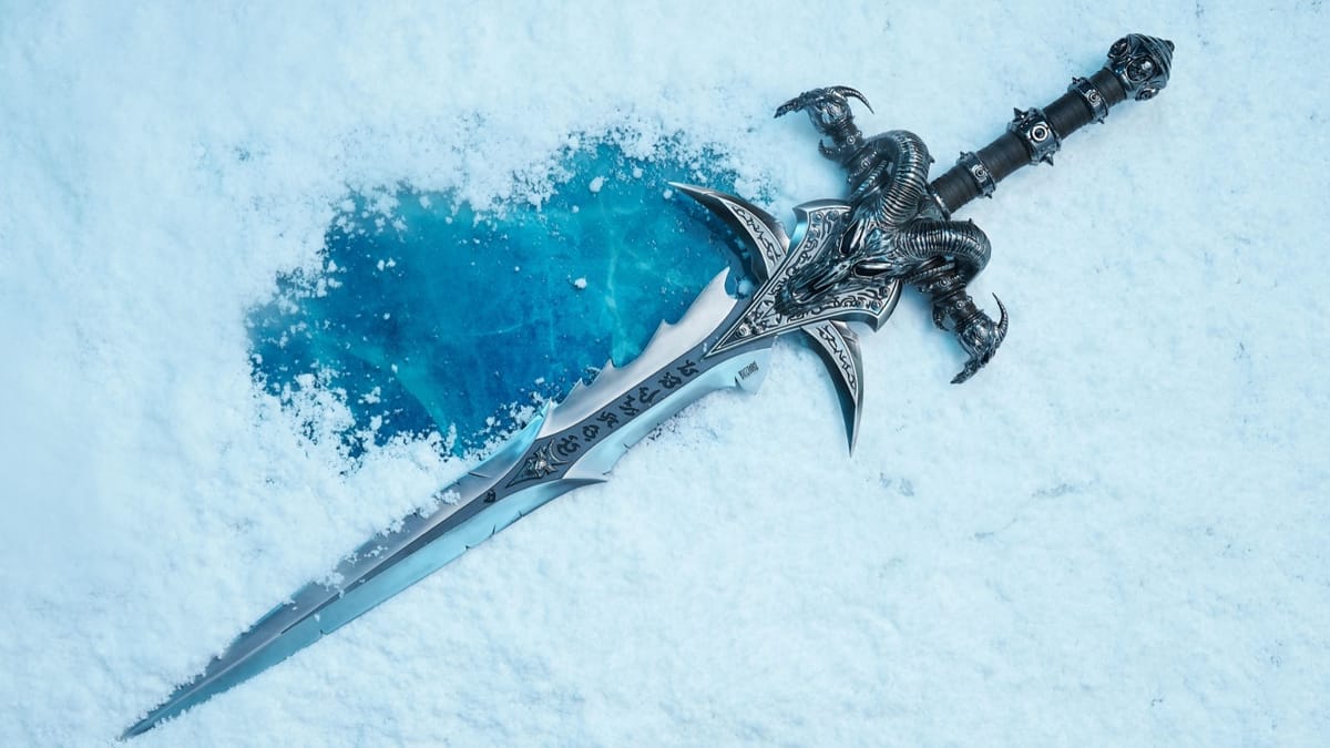 New WoW Wrath of the Lich King products announced, including a premium Frostmourne Sword Replica