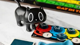 Colossal Cat in the Box from Bézier Games coming to Kickstarter 29 August