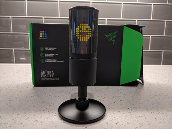 A niche product — The Razer Seiren Emote microphone review