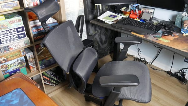 FlexiSpot C7B-Air office chair review — Your back will thank you