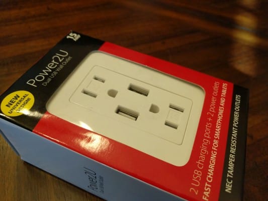 Power2U USB Wall Outlet — The Modern Geek’s wall plug