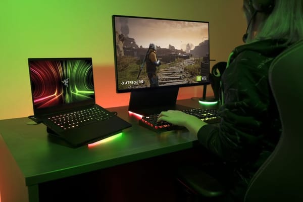 Razer announces RTX 3080-equipped 14″ laptop, charger, 1440p monitor