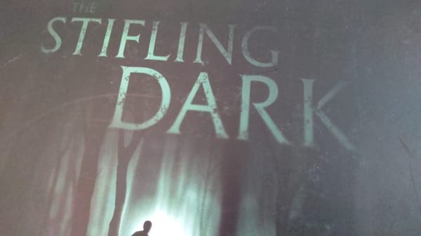 The Stifling Dark Review — Better than a stab in the dark