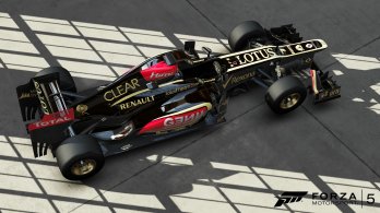 week07-2013-lotus-e21