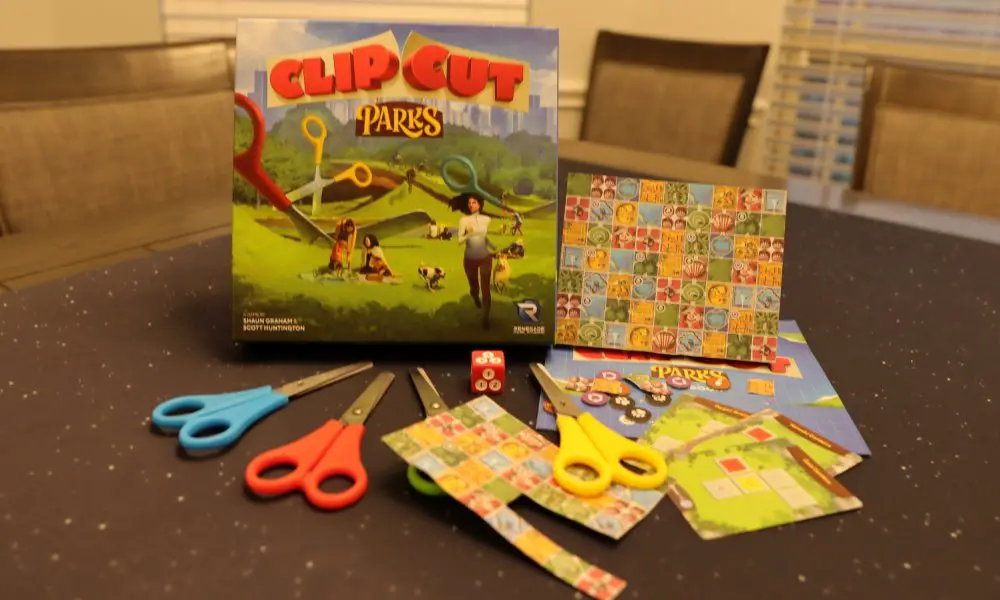 The World's First Roll 'n Cut Game --- ClipCut Parks Review