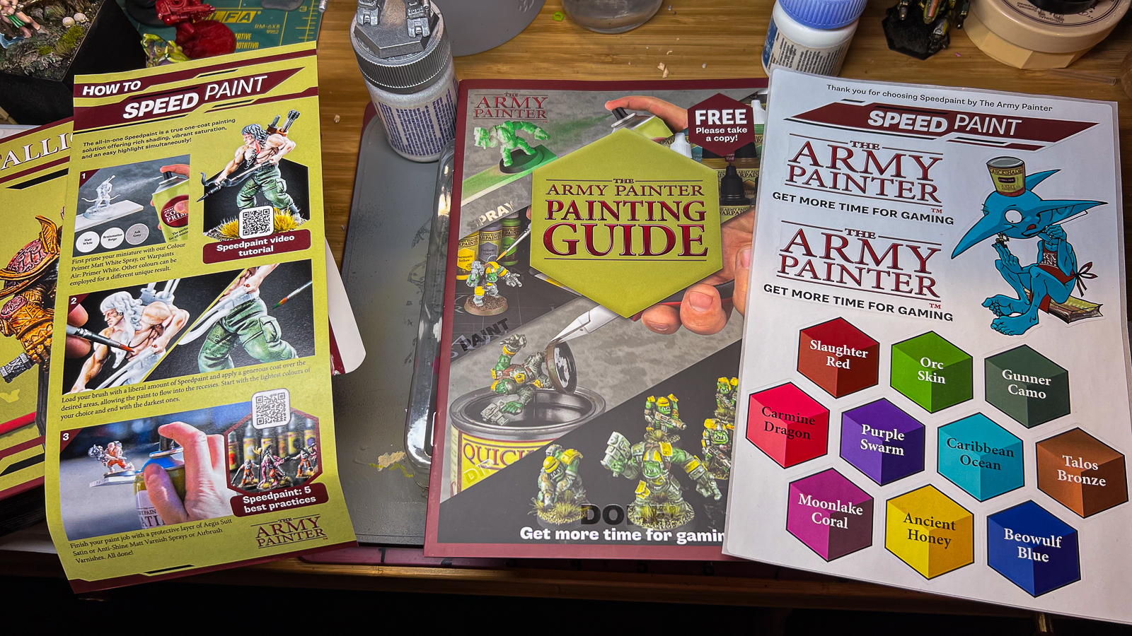 A photo of guides included with the paints