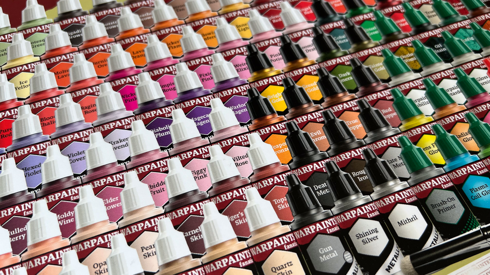 A detail photo of the paints included with the Fanatics Box Set